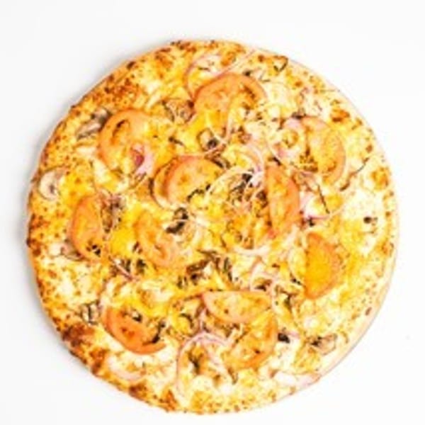 Round pizza with mushrooms, tomatoes, and onions on a white background.